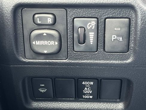 Used 2017 Toyota 4Runner Limited AWD/4WD image 34