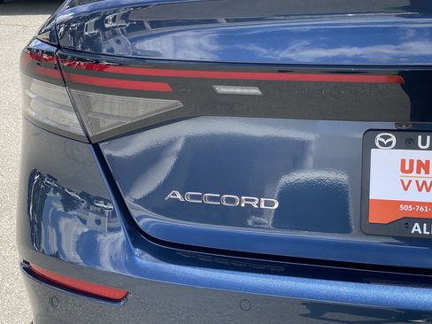 Used 2025 Honda Accord EX-L image 21