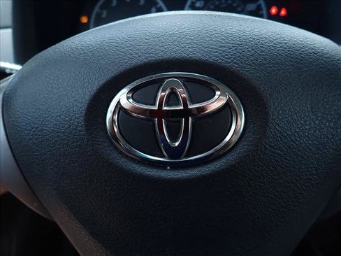 Used 2010 Toyota Corolla LE w/ All Weather Guard Pkg FWD image 19