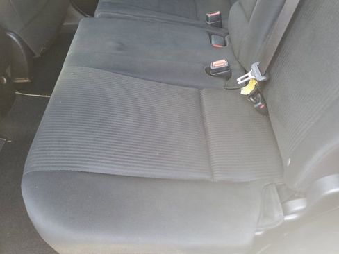 Used 2016 Toyota RAV4 LE AWD/4WD image 13