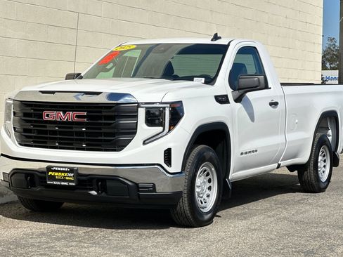 Certified 2025 GMC Sierra 1500 Pro w/ Convenience Package image 8