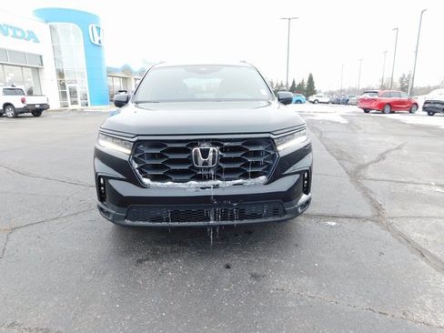 New 2025 Honda Pilot Sport image 8