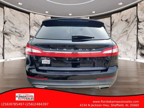 Used 2018 Lincoln MKX Reserve FWD image 4