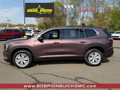 Used 2024 GMC Acadia Elevation w/ Luxury Package AWD/4WD image 2