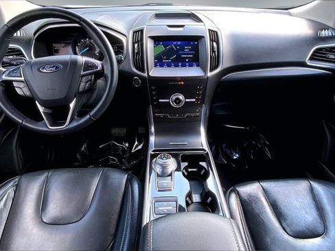Used 2020 Ford Edge Titanium AWD/4WD image 14