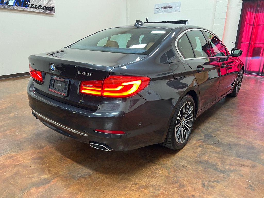 Used 2019 BMW 540i xDrive w/ Premium Package AWD/4WD image 9