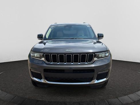 Used 2022 Jeep Grand Cherokee L Limited RWD image 2
