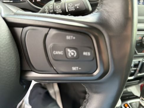 Used 2021 Jeep Wrangler Unlimited Sport AWD/4WD image 19