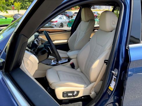 Used 2021 BMW X3 xDrive30i w/ Premium Package image 7