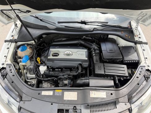Used 2015 Volkswagen Eos Final Edition FWD image 15