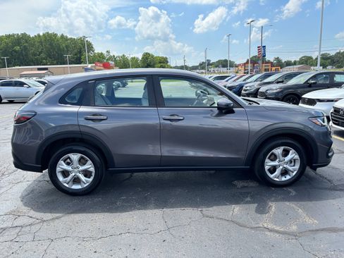 Certified 2023 Honda HR-V LX image 5