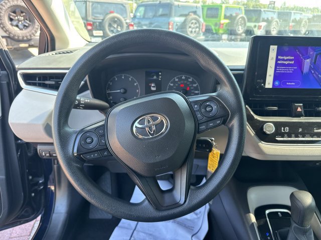 Used 2023 Toyota Corolla LE FWD image 15