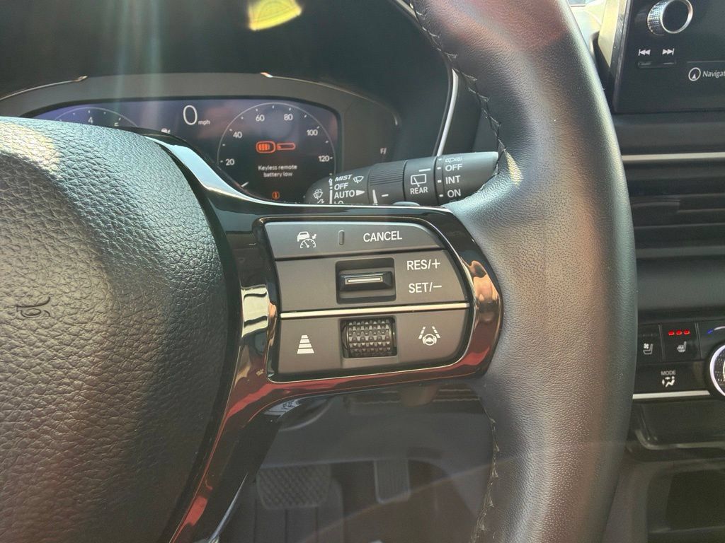 Used 2023 Honda Pilot Elite image 27