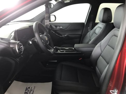 New 2026 Chevrolet Equinox LT w/ Convenience Package II image 7