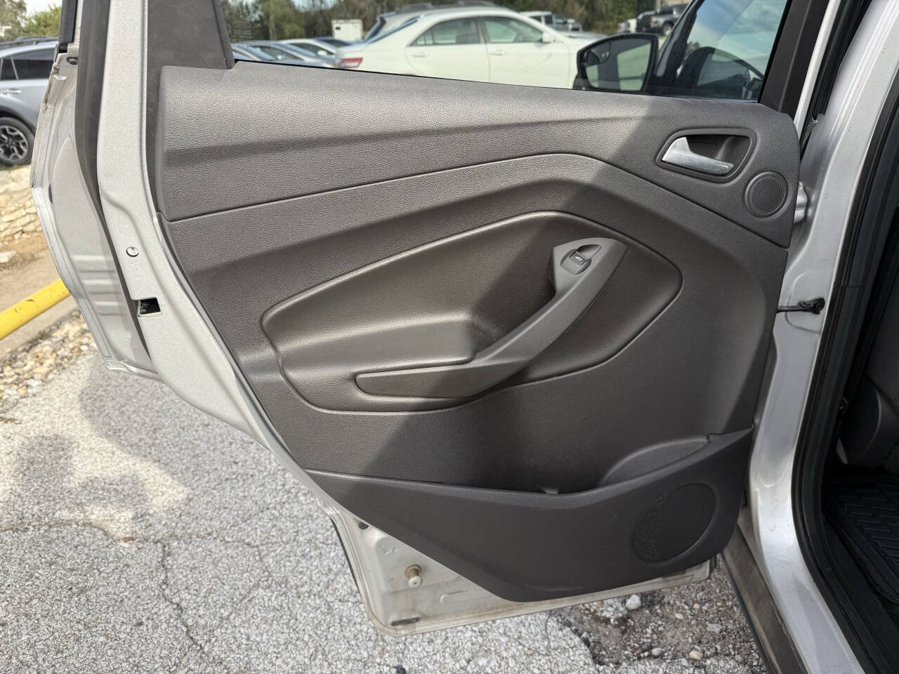 Used 2014 Ford Escape SE w/ Equipment Group 201A FWD image 20