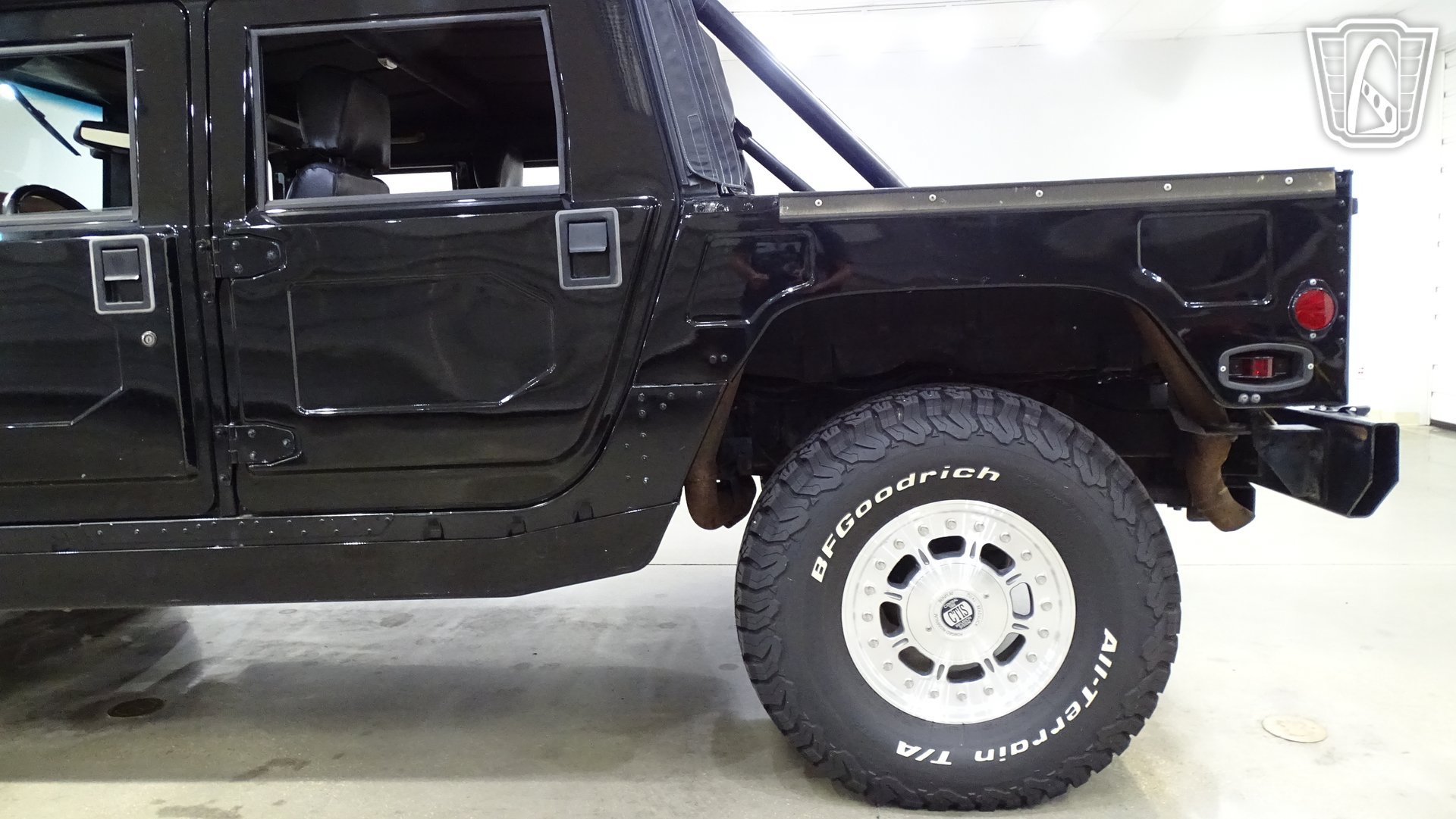 Used 2001 HUMMER H1 4-Door Open Top AWD/4WD image 30