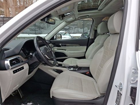 Used 2022 Kia Telluride SX w/ SX Prestige Package image 15