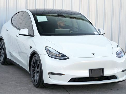 Used 2021 Tesla Model Y Long Range image 53