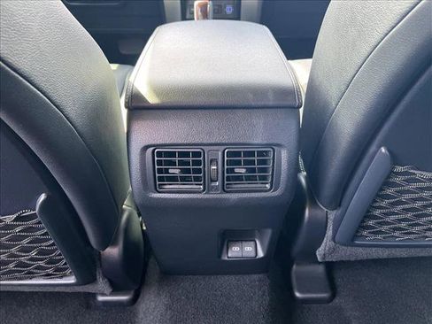 Certified 2024 Toyota 4Runner Limited image 18