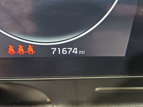 Used 2023 Kia Sportage SX image 17