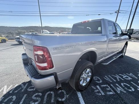 Used 2024 RAM 2500 Big Horn w/ Safety Group image 14
