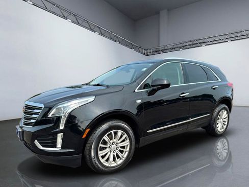 Used 2017 Cadillac XT5 Luxury w/ Driver Awareness Package AWD/4WD image 10