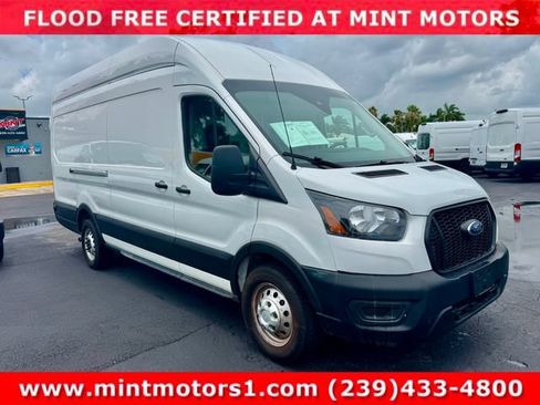 Used 2024 Ford Transit 250 148 High Roof Extended AWD image 5