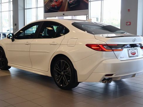 Used 2026 Toyota Camry XSE FWD image 4
