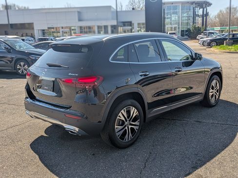 Certified 2025 Mercedes-Benz GLA 250 4MATIC image 3