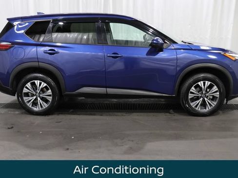 Certified 2021 Nissan Rogue SV AWD/4WD image 2