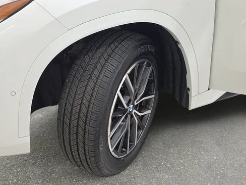 Certified 2026 BMW X1 xDrive28i AWD/4WD image 29