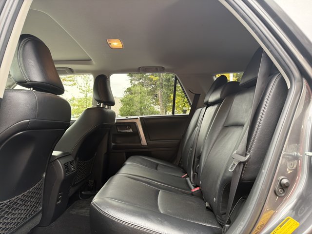 Used 2016 Toyota 4Runner Limited AWD/4WD image 24