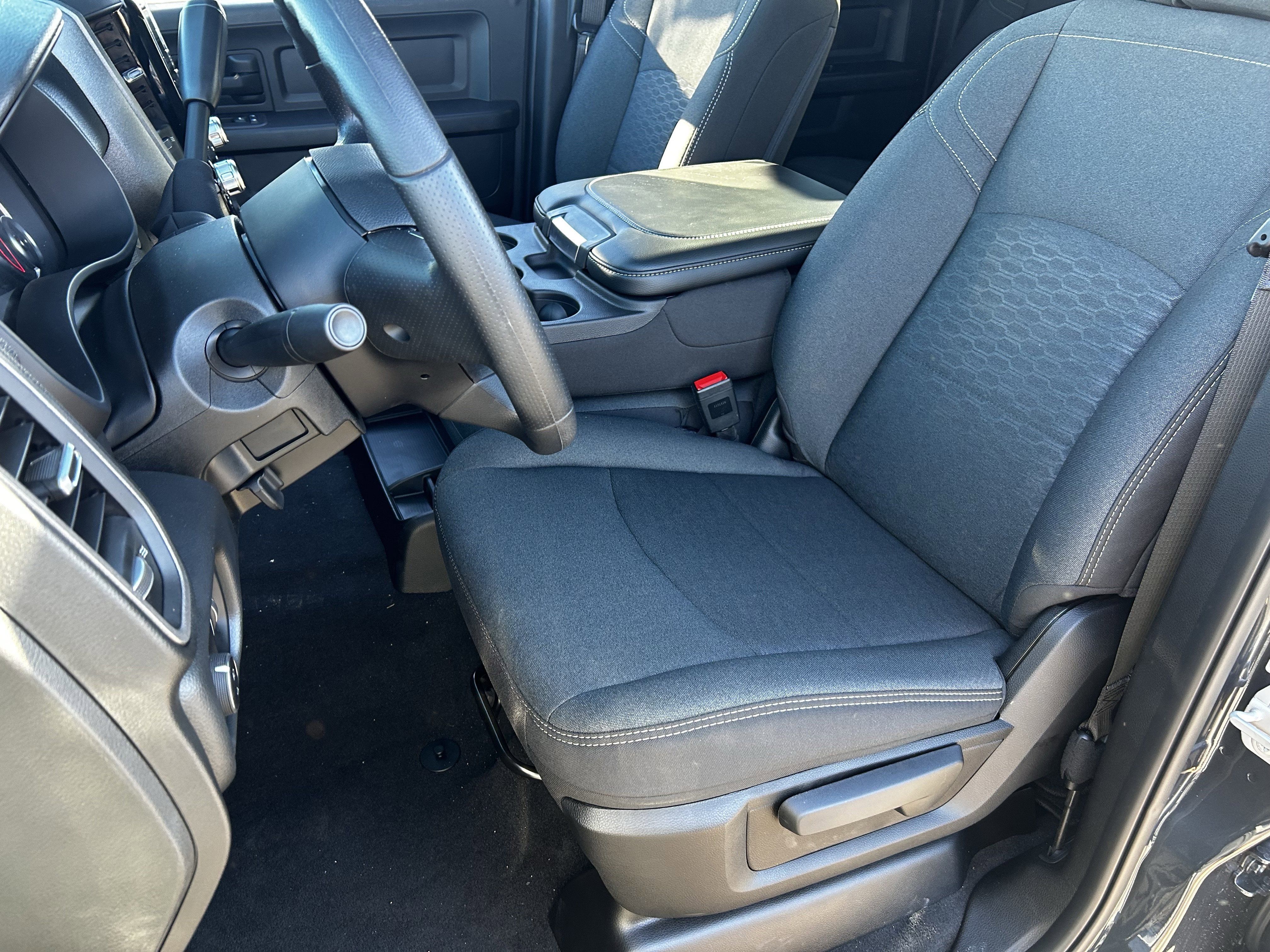 New 2026 RAM 2500 Tradesman AWD/4WD image 17