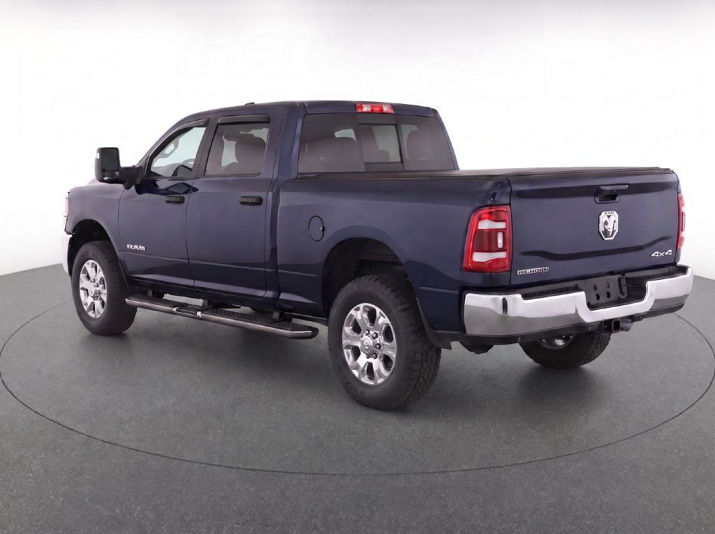 Used 2024 RAM 2500 Big Horn w/ Heated Seats & Wheel Group AWD/4WD image 3