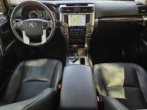 Used 2022 Toyota 4Runner Limited image 17