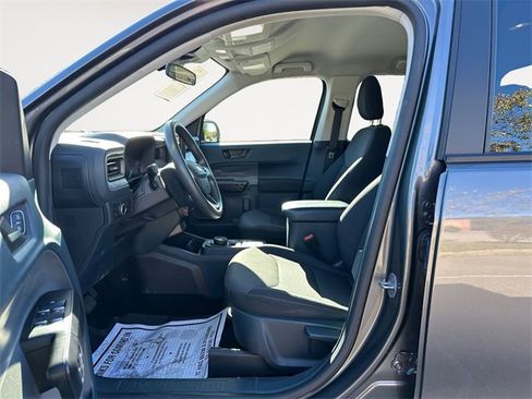 Used 2023 Ford Maverick XL image 9