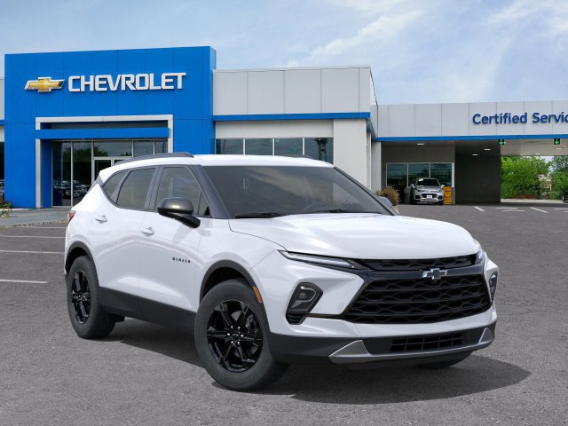 New 2026 Chevrolet Blazer LT w/ Midnight/Sport Edition FWD image 7