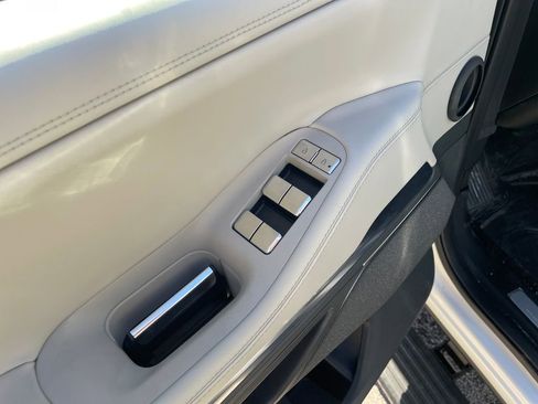 New 2026 Lincoln Navigator Reserve w/ Jet Appearance Package AWD/4WD image 12