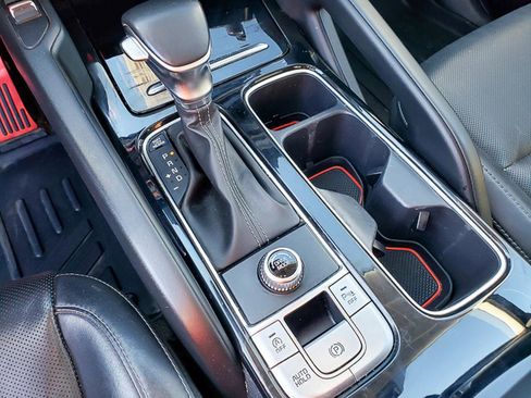 Used 2022 Kia Telluride S image 13