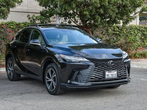 Used 2024 Lexus RX 350h w/ Convenience Package image 3