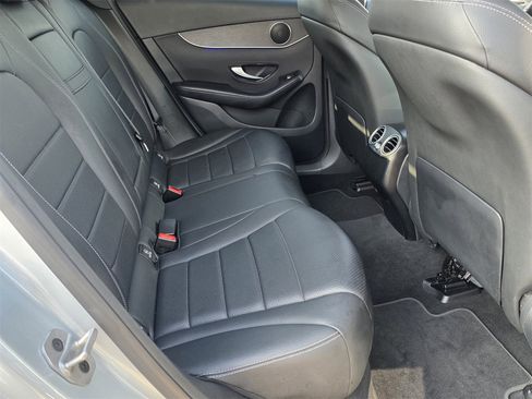 Used 2021 Mercedes-Benz GLC 300 image 26