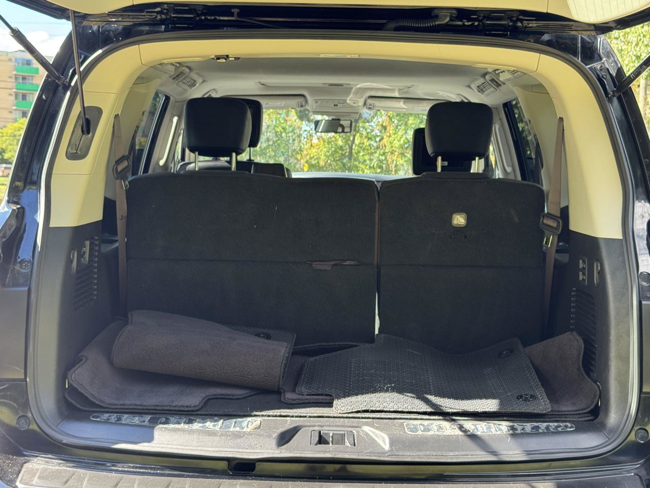 Used 2019 Nissan Armada Platinum AWD/4WD image 16