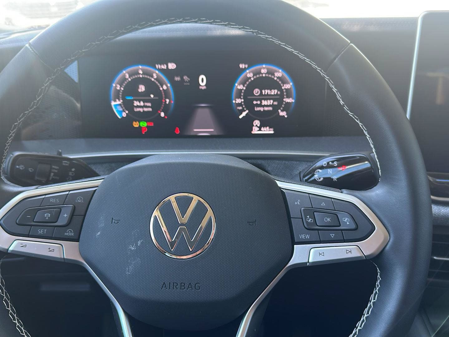 Certified 2025 Volkswagen Tiguan S FWD image 7