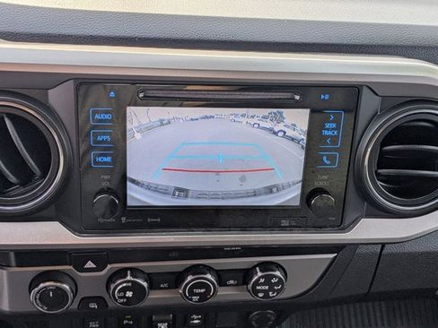 Used 2019 Toyota Tacoma SR5 image 22