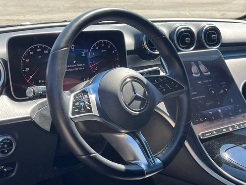 Used 2025 Mercedes-Benz C 300 4MATIC Sedan image 17