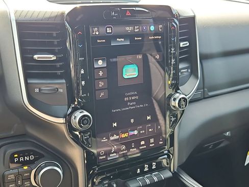 New 2026 RAM 1500 4x4 Crew Cab image 22