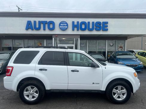 Used 2010 Ford Escape Limited image 9
