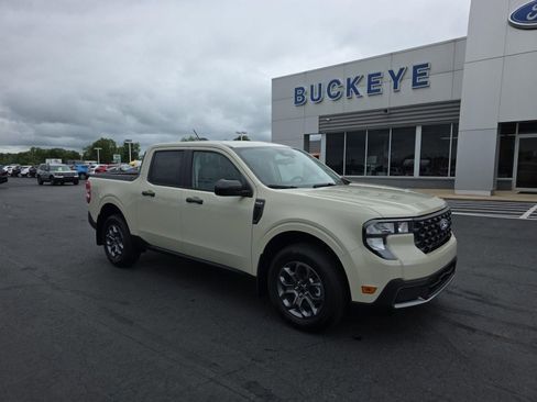 New 2025 Ford Maverick XLT w/ XLT Luxury Package image 7