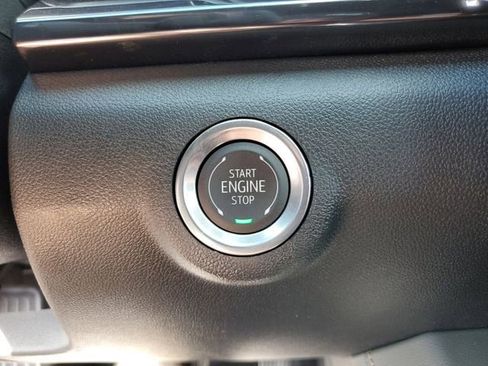 New 2026 GMC Terrain AT4 w/ Convenience Package III image 24