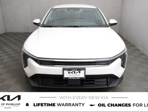 New 2026 Kia K4 FWD image 2